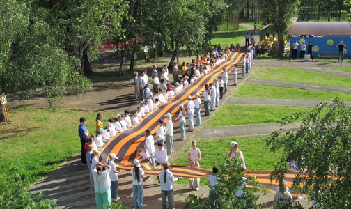Глаза, полные слёз под самые бурные аплодисменты